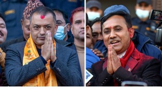 थापा र शर्मालाई सुझाव : 'महामन्त्री भनेको नेता हो, सेलिब्रेटी बन्ने बाटोमा लाग्नुभएन’ 