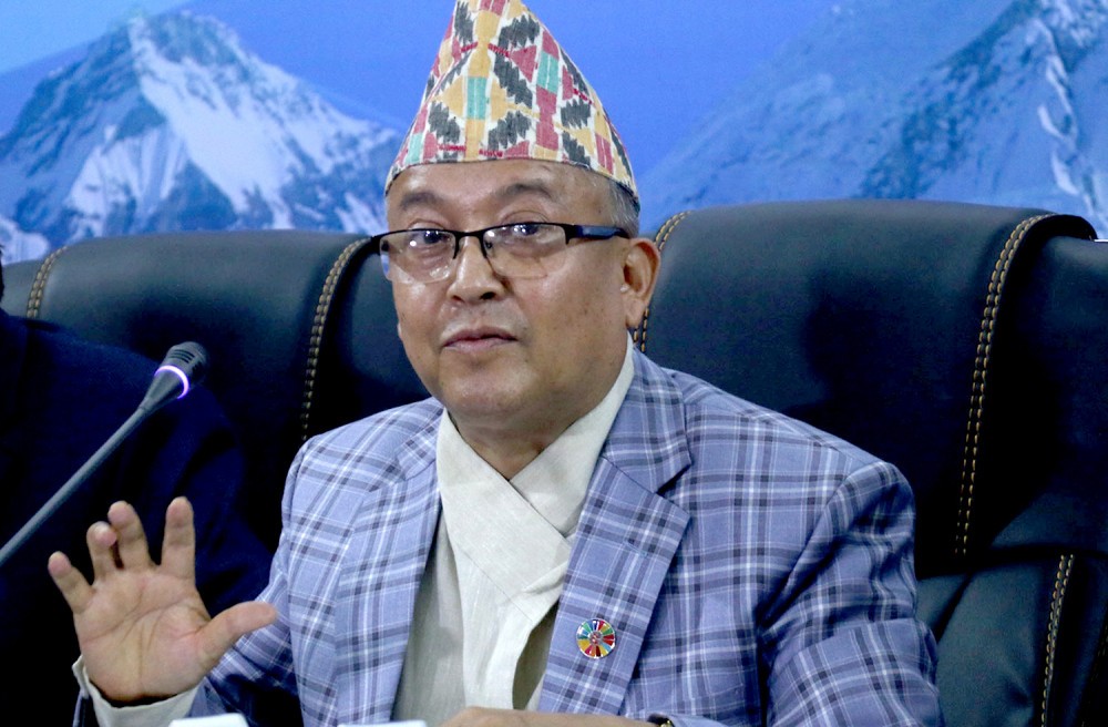 प्रमुख निर्वाचन आयुक्तले भने : "उम्मेदवारी दिएपछि सांसदको पद स्वतः सकिन्छ " 