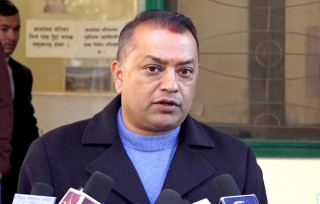 सांसद थापाले भने   :  " एक दिन - एक परिणाम "  दिने गरी काम गर्नुपर्छ