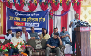 महामन्त्री थापाले भने : " सभापति एक्लैका गल्ती सहेर बस्दैनौँ "