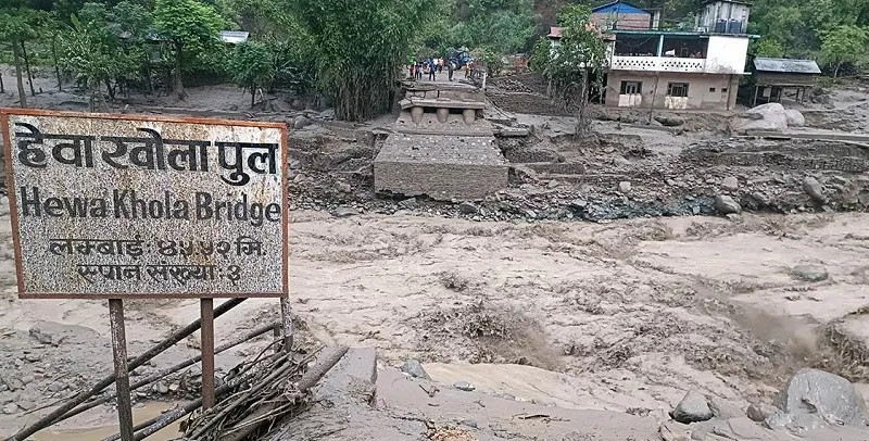 ३० जलविद्युत्  आयोजना प्रभावित  :  " आठ अर्ब बढीको क्षति "
