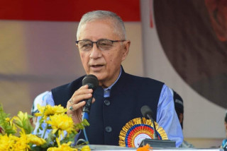 'मुलुकको विकासमा सबै एकजुट हुनुपर्छ' : नेता डा.कोईराला 