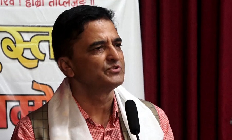सचिव भट्टराईले भने  :   " संविधान संशोधनमा सबै दलको साथ लिन्छौ "  