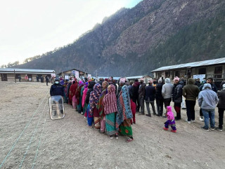 स्थानीय तह उपनिर्वाचन  : "  सबै स्थलमा शान्तिपूर्ण रूपमा मतदान हुँदै "