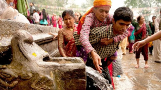 वैशाख कृष्ण औँसी : 'आज आमाको मुख हेर्ने पर्व मनाइँदै '