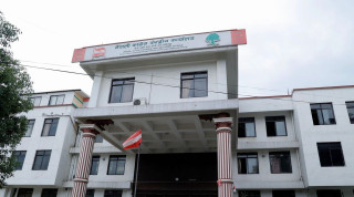कांग्रेस केन्द्रीय कार्यसमिति बैठक   :  ' शनिबार बस्ने '