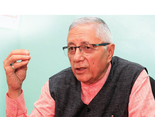 डा.कोइरालाले भने : ' कांग्रेस निर्वाचनमा जान आतुर छ '