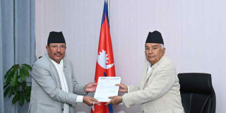 राष्ट्रिय सभा निर्वाचन : राष्ट्रपति पौडेलसमक्ष प्रतिवेदन पेश