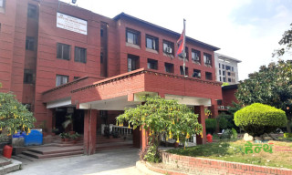 अस्पतालका सेवा : ' शनिबार र आइतबार सार्वजनिक बिदा '