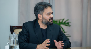 मानव  बेचबिखन  - " मानव सभ्यताकै विश्वभर  कलङ्क  "  :  प्रधानमन्त्री शाह