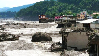 बाढीमा परेका  एक हजार ३५६ शव फेला ,  चार हजार ७७ बेपत्ता